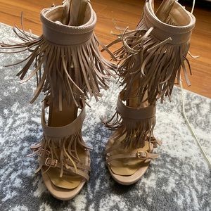 Liliana fringe heels size 9